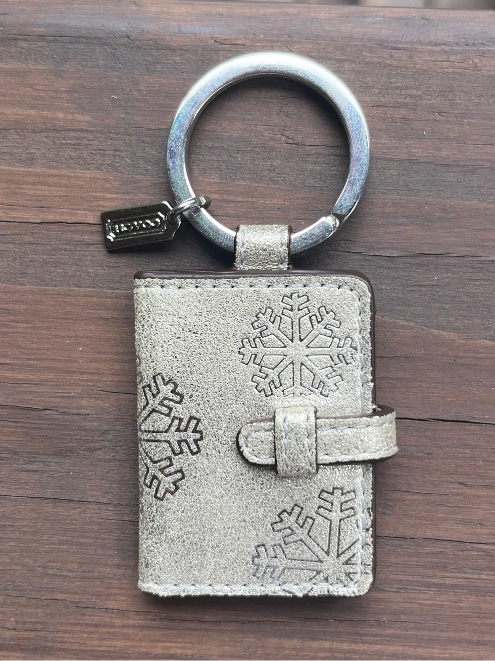 Vintage Coach gray/silver mini photo-book keychain 🤍❄️
